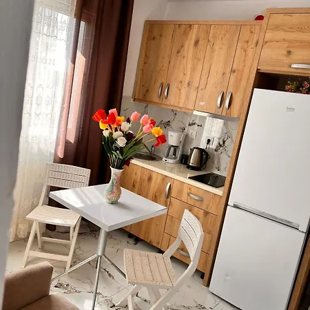 Village Hotel Himare